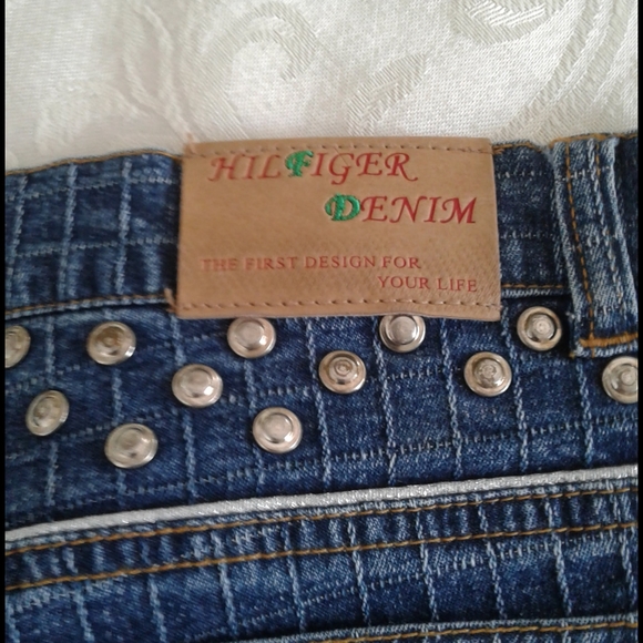 Ventage Hilfiger denims - Picture 4 of 5